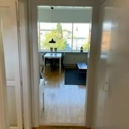 54 Sqm *